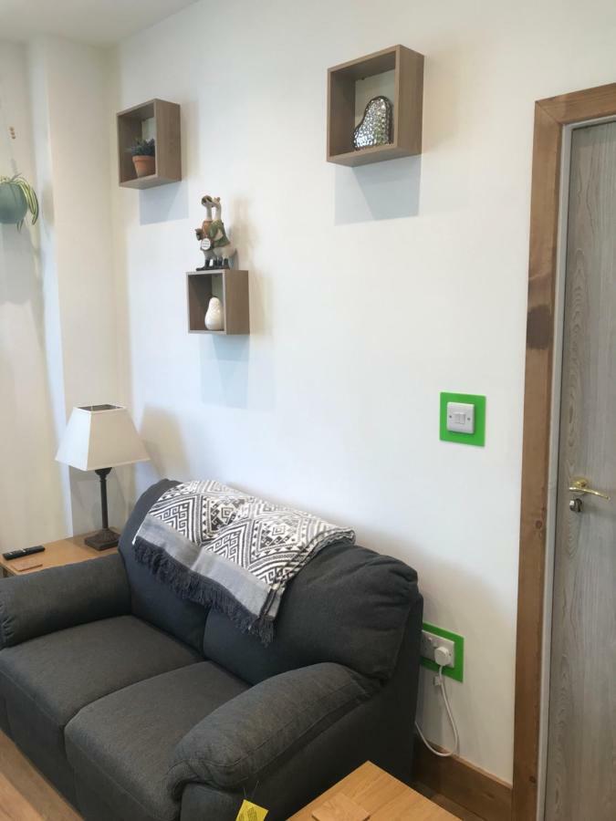 Nant Apartment - Ground Floor 梅奈布里奇 外观 照片